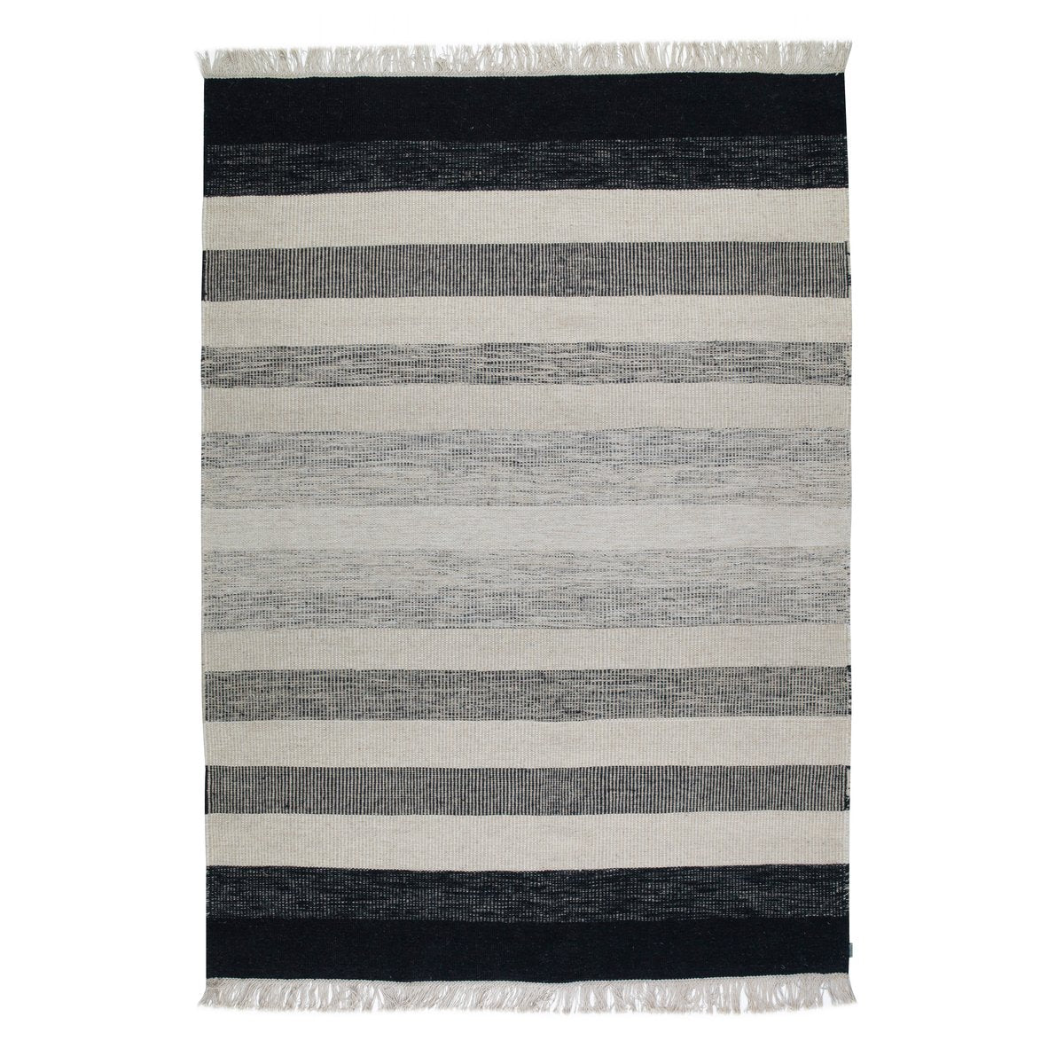 Kateha Tofta wave rug 170 x 240 cm White-black