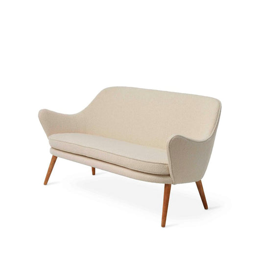 Warm Nordic Dwell soffa 2-sits tyg barnum24 cream, ben i rökt ek