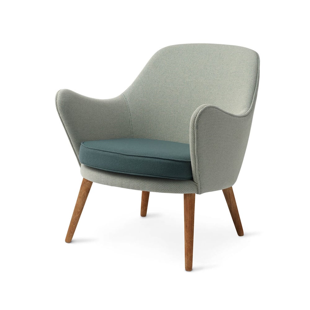 Warm Nordic Dwell Loungestuhl Stoff merit021/merit017 light cyan/dark cyan, Eichenbeine geraucht