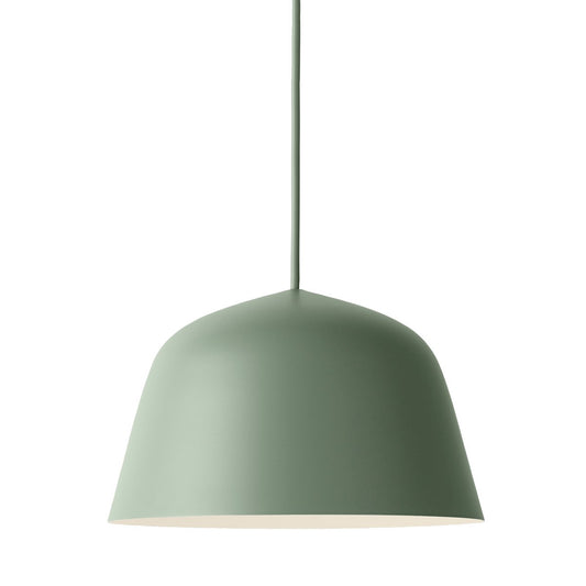 Muuto Ambit taklampa Ø25 cm dusty green (grön)