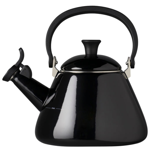 Le Creuset Le Creuset Kone kettle with whistle Black