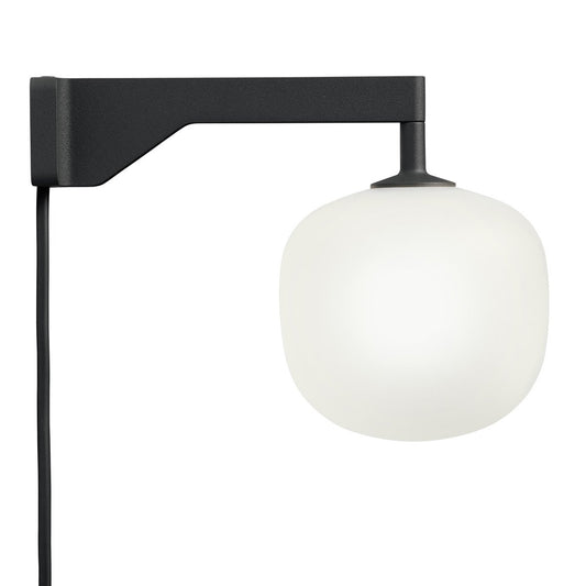 Muuto Rime wall lamp Black