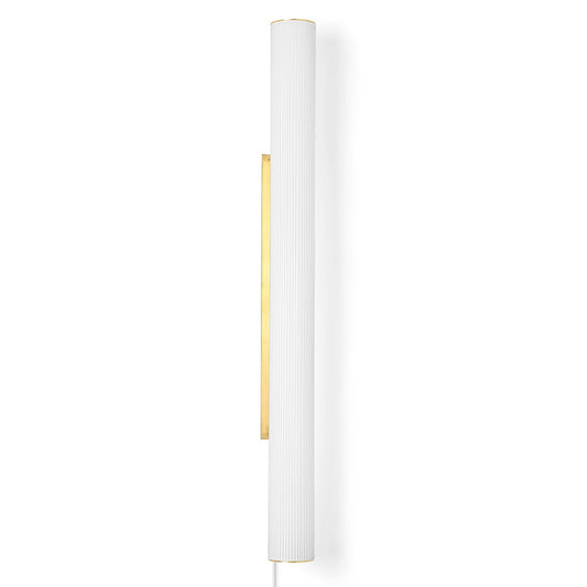 ferm LIVING Vuelta Wandleuchte 100cm Weiß-Messing