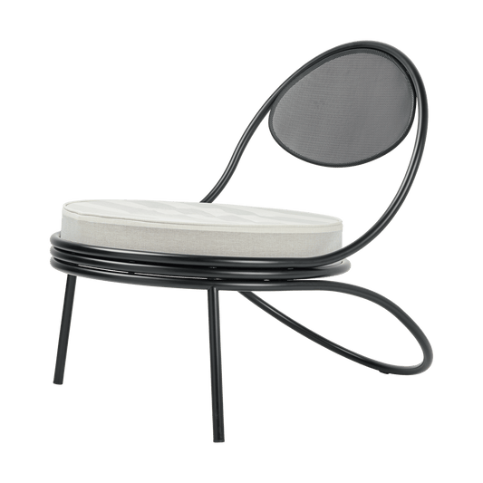 GUBI Copacabana Outdoor Lounge Chair klädd sits Leslie stripe limonta 020-svarta ben