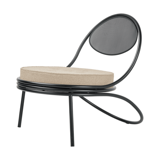 GUBI Copacabana Outdoor Lounge Chair klädd sits Lorkey limonta 41-svarta ben