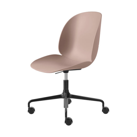 GUBI Beetle Meeting Chair kontorsstol Sweet pink-black