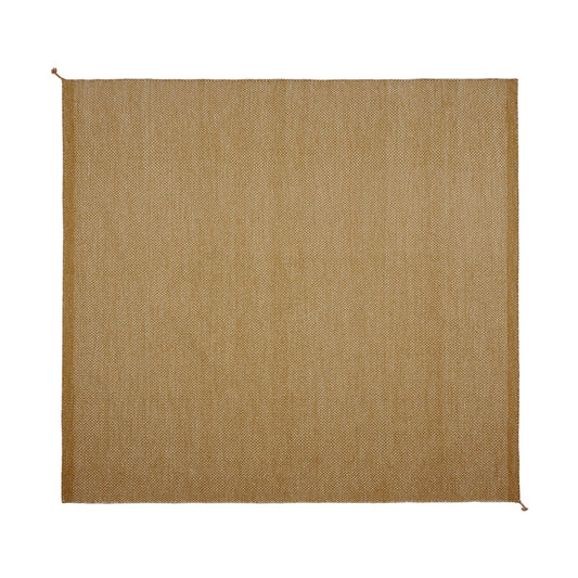 Muuto Ply matta 280x280 cm Burnt orange