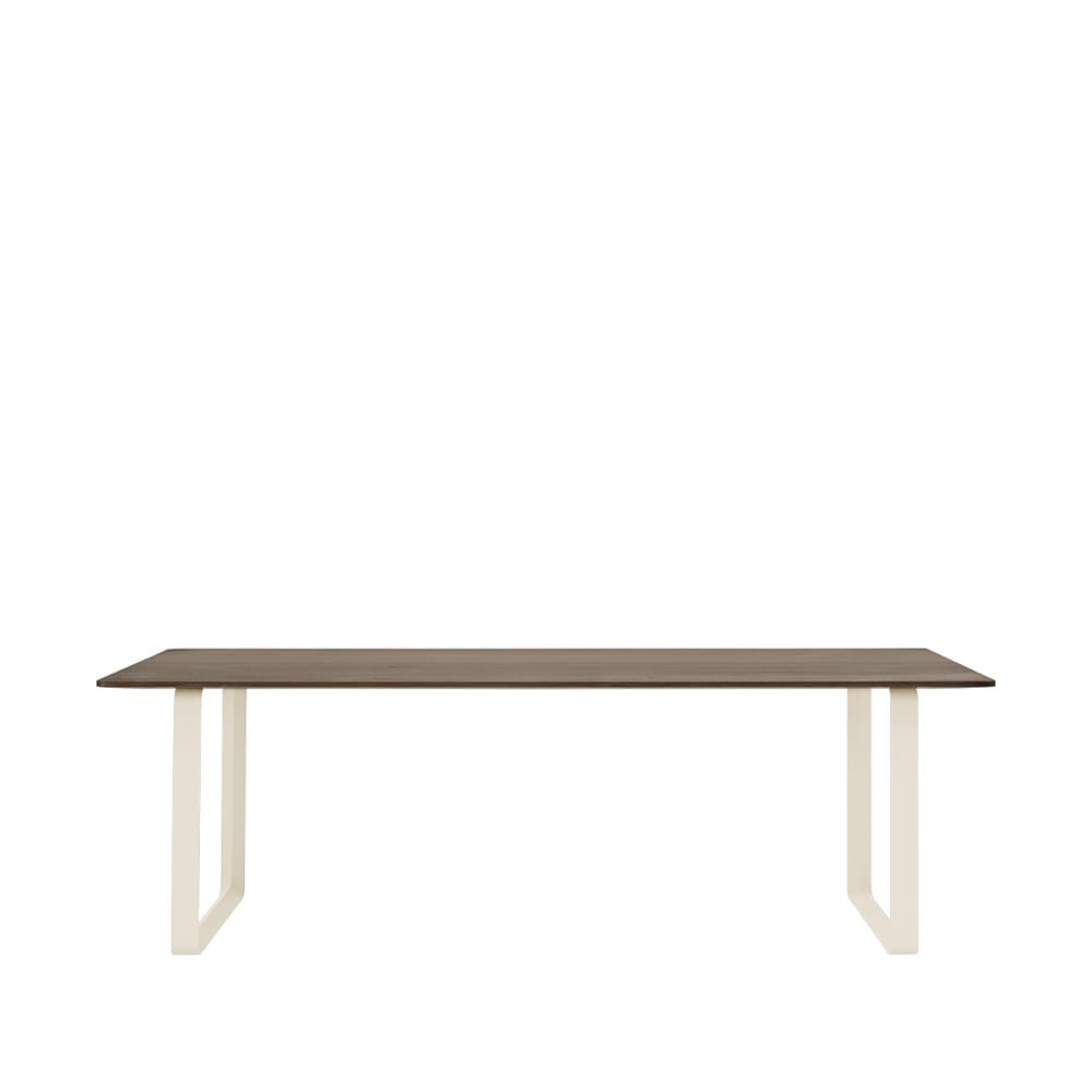 Muuto 70/70 Esstisch 225 x 90cm Solid Smoked oak-Sand