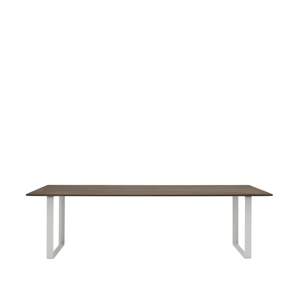 Muuto 70/70 matbord 255x108 cm Solid smoked oak-Grey