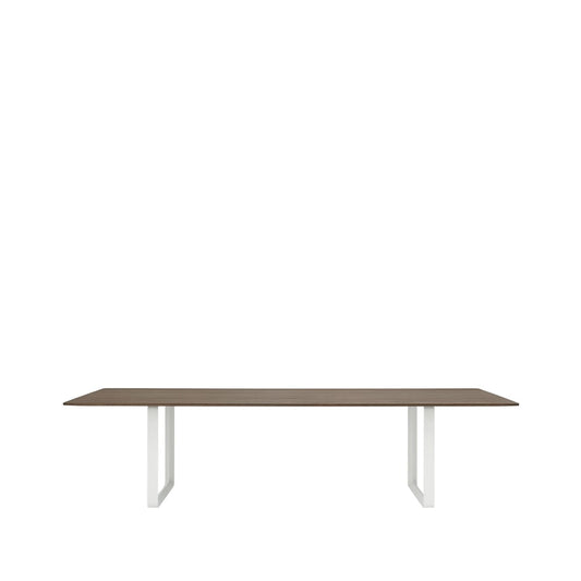 Muuto 70/70 Esstisch 295 x 108cm Solid Smoked oak-White