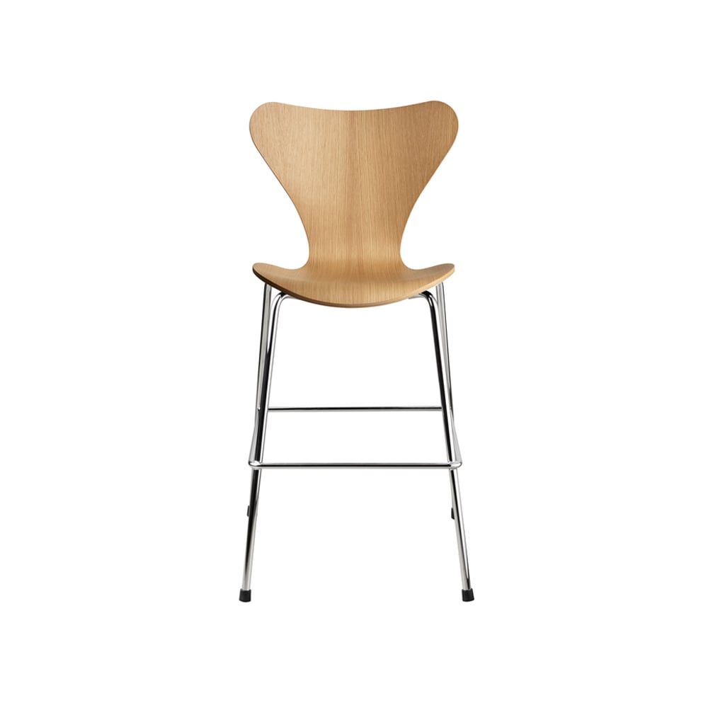 Fritz Hansen 3177 Series 7 Junior chair chrome Oak