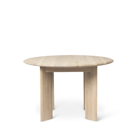 ferm LIVING Bevel Esstisch Ø117 cm Oak white oiled