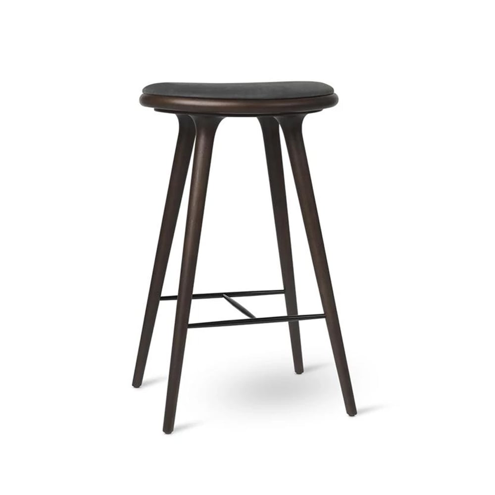 Mater High stool barpall låg 69 cm läder svart, brunbetsat ekstativ