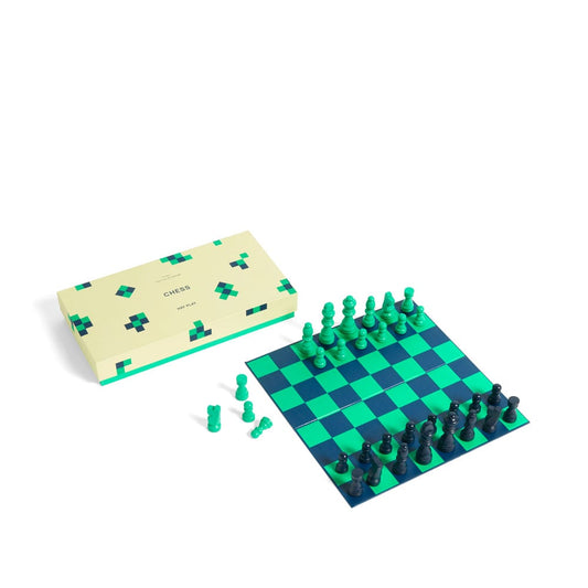 HAY HAY PLAY Spiel Green, chess