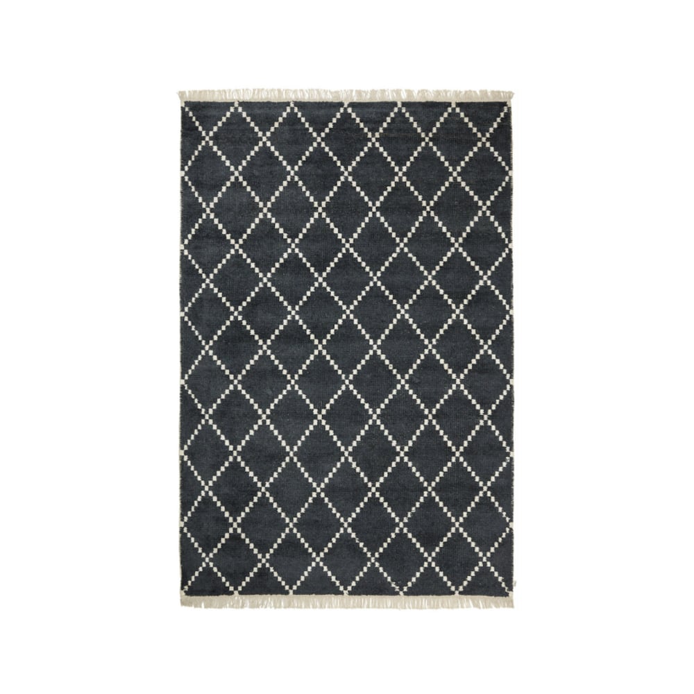 Chhatwal & Jonsson Kochi Matta black/offwhite, bambu/silke, 230x320 cm