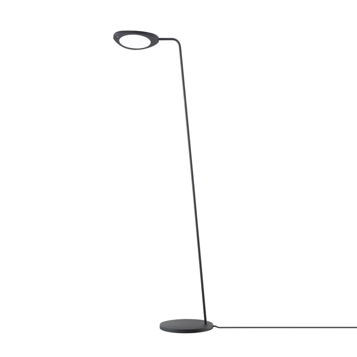 Muuto Leaf golvlampa svart