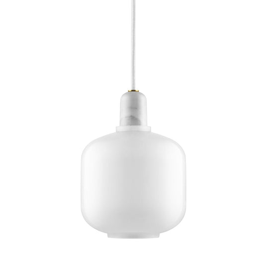 Normann Copenhagen Amp Pendelleuchte klein Weiß