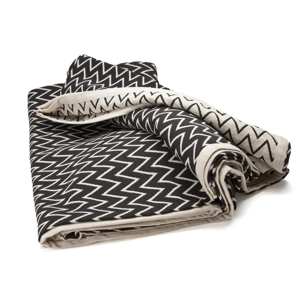 Ørskov Zigzag bedspread black 140x260 cm