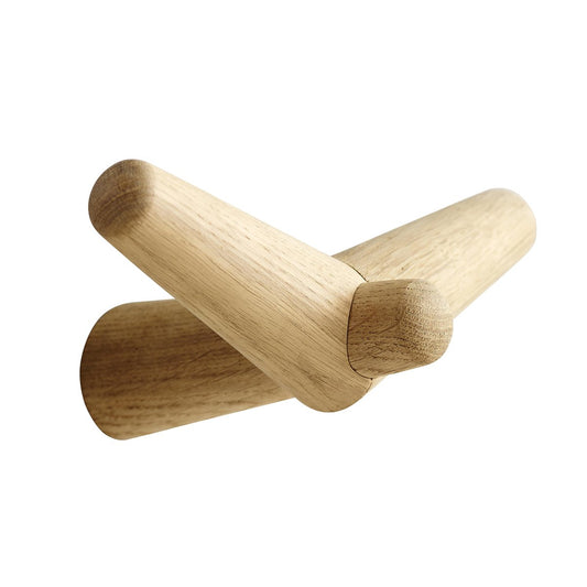 Woud Tail wing hook medium oak