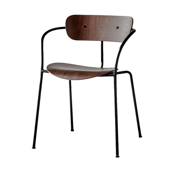 &Tradition Pavilion chair AV2 Coated walnut