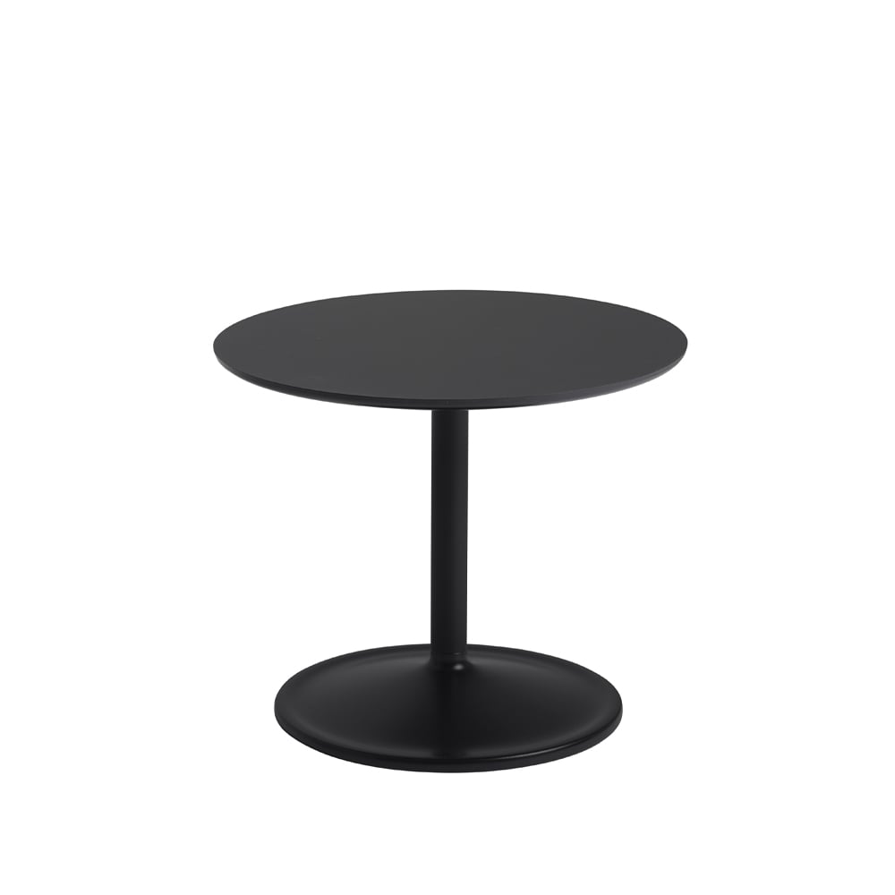 Muuto Soft Beistelltisch Ø48cm Black nanolaminate H: 40cm